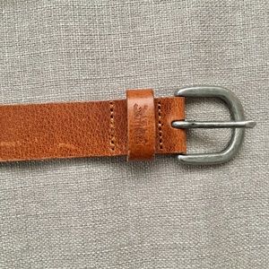 Levi’s brown belt (S)
